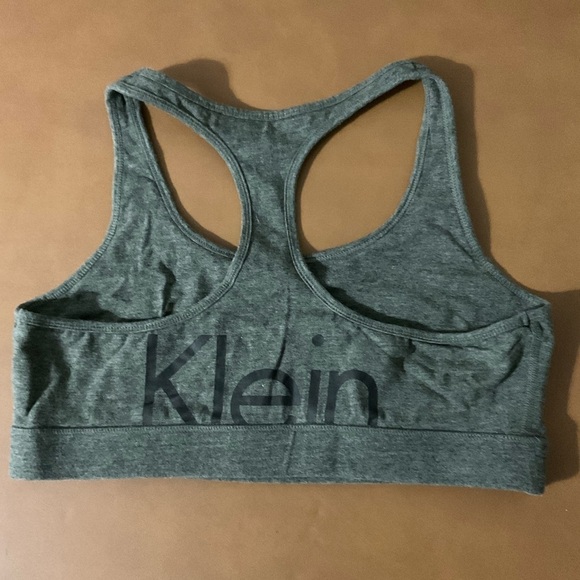 Calvin Klein Performance Sports Bra Size XL - Picture 3 of 6